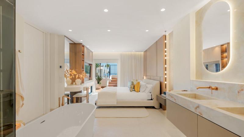 m_ac65abb064d4a05c8d7cbda5a004533f