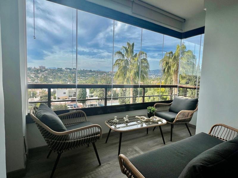 m_resales_1